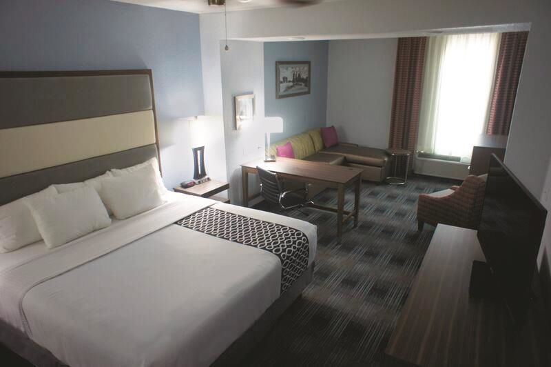 La Quinta By Wyndham Guthrie Hotel Room photo